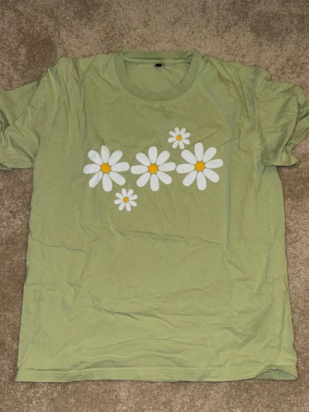 Green Daisy Graphic Tee